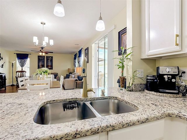 2061 NATIONS WAY, St Cloud, FL 34769