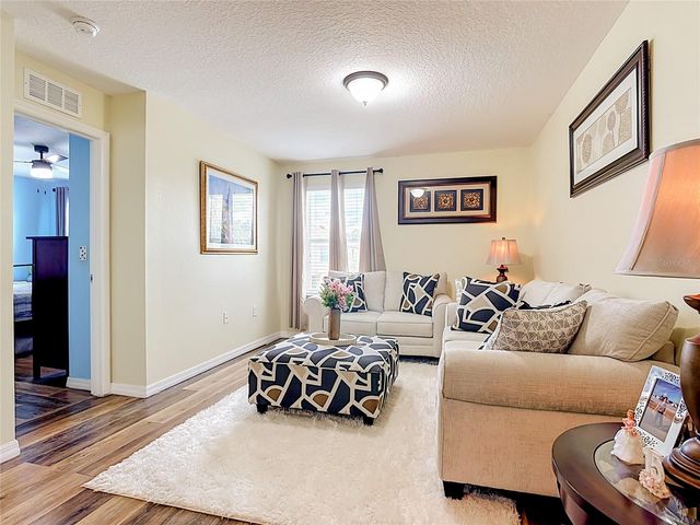 2061 NATIONS WAY, St Cloud, FL 34769