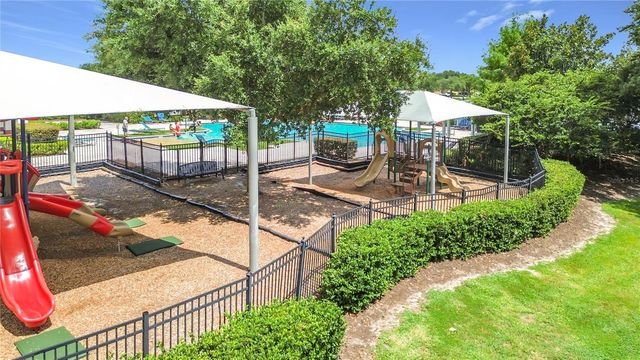 2061 NATIONS WAY, St Cloud, FL 34769