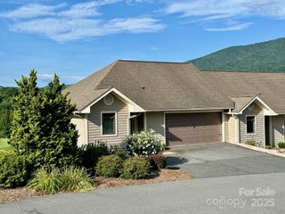 148 Fairway View Place, Jefferson, NC 28640