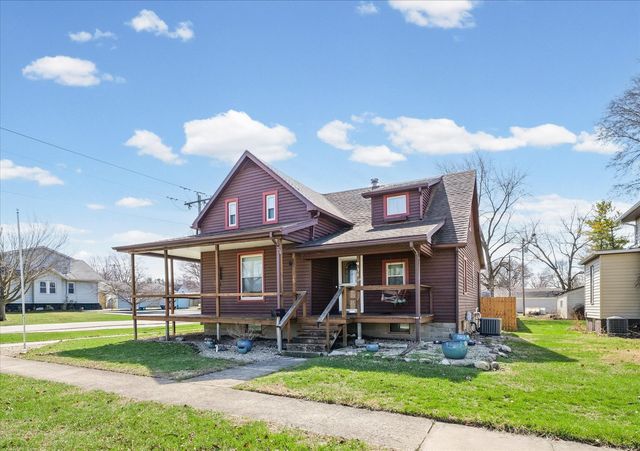 360 E Patton Street, Paxton, IL 60957