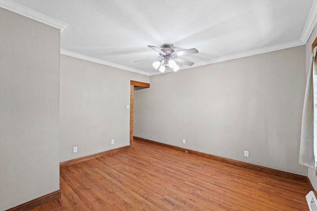 360 E Patton Street, Paxton, IL 60957