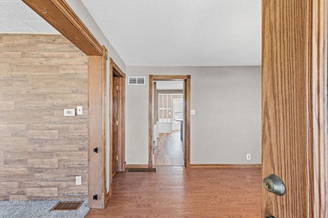 360 E Patton Street, Paxton, IL 60957