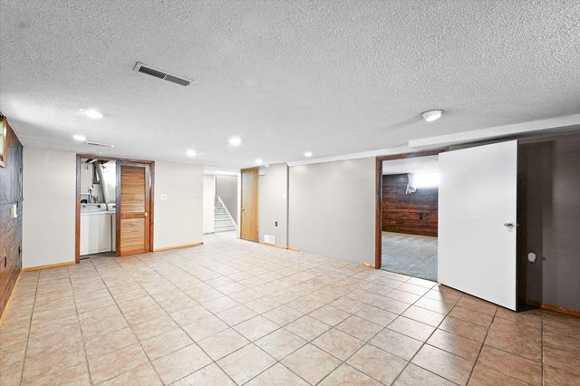 360 E Patton Street, Paxton, IL 60957