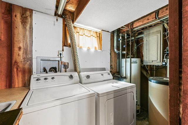 360 E Patton Street, Paxton, IL 60957