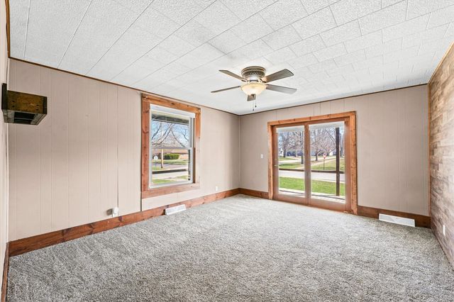 360 E Patton Street, Paxton, IL 60957