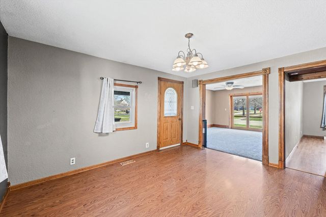 360 E Patton Street, Paxton, IL 60957