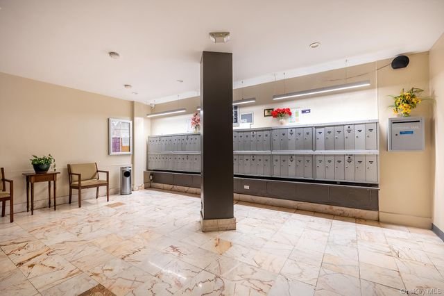 75 W 238th Street 2D, Bronx, NY 10463