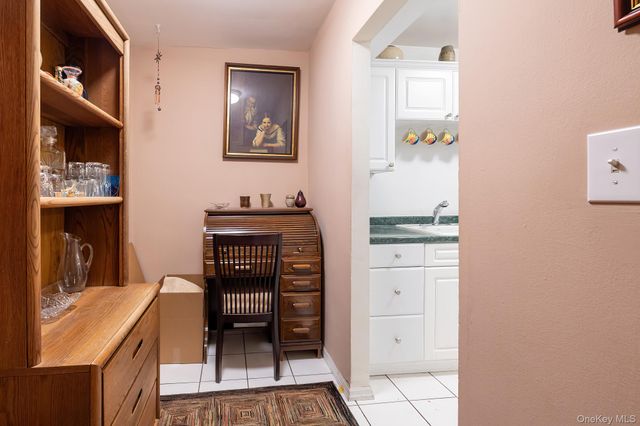 75 W 238th Street 2D, Bronx, NY 10463