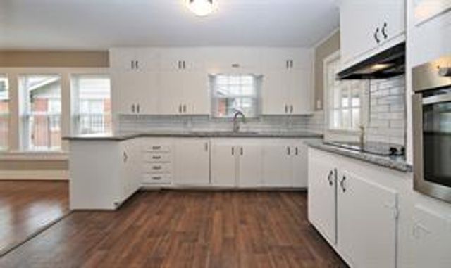 2527 Oakcliff Street, Houston, TX 77023