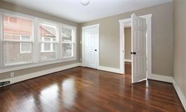 2527 Oakcliff Street, Houston, TX 77023