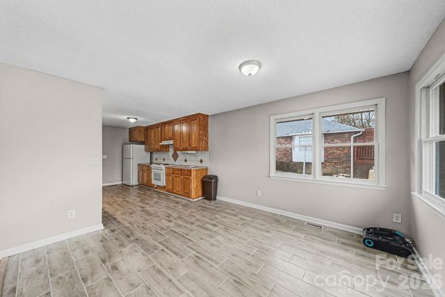 794 Hathcock Glen Drive, Oakboro, NC 28129