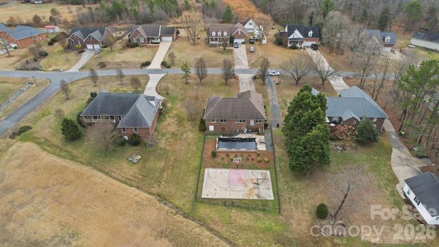 794 Hathcock Glen Drive, Oakboro, NC 28129