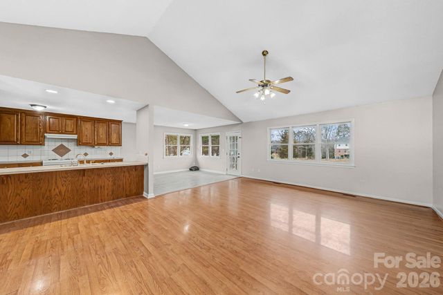 794 Hathcock Glen Drive, Oakboro, NC 28129