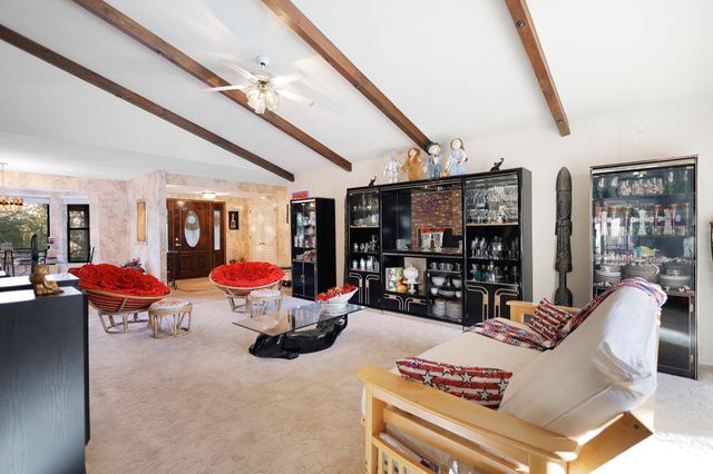 8658 Knobhill Circle, Redding, CA 96001