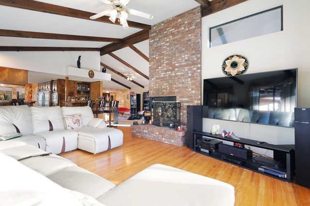 8658 Knobhill Circle, Redding, CA 96001