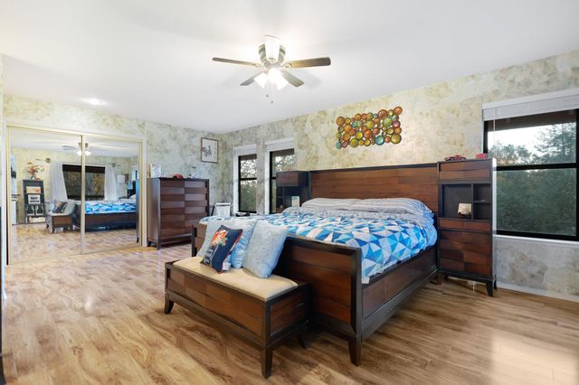 8658 Knobhill Circle, Redding, CA 96001