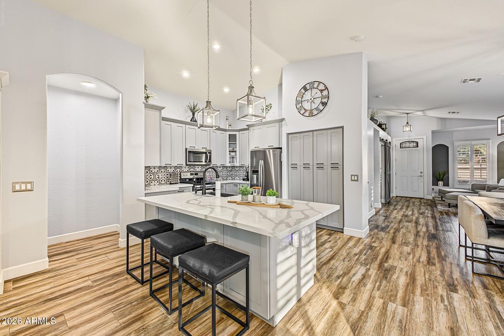 3240 S CASCADE Place, Chandler, AZ 85248 — exterior
