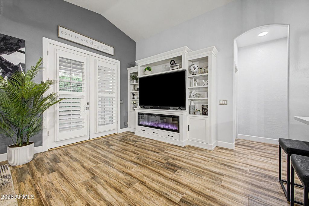 3240 S CASCADE Place, Chandler, AZ 85248 — photo 3