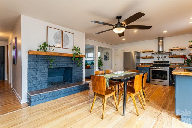 10 Lance Lane, Asheville, NC 28806