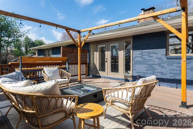 10 Lance Lane, Asheville, NC 28806