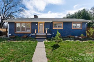 10 Lance Lane, Asheville, NC 28806