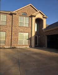 1116 Rio Vista Drive, Desoto, TX 75115