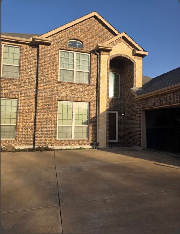 1116 Rio Vista Drive, Desoto, TX 75115