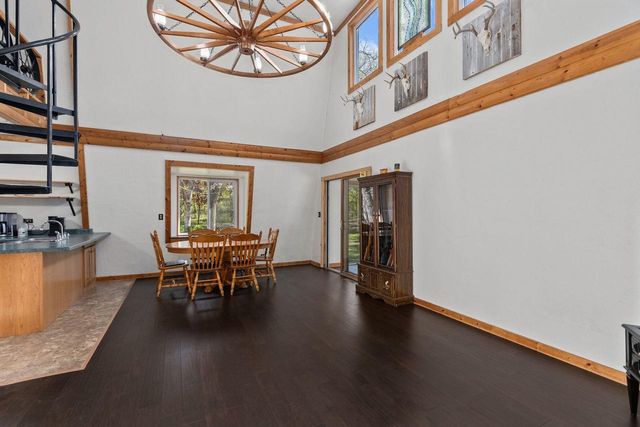 W14103 4 SEASONS DRIVE, Coloma, WI 54930