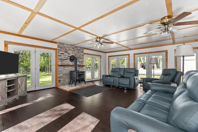 W14103 4 SEASONS DRIVE, Coloma, WI 54930