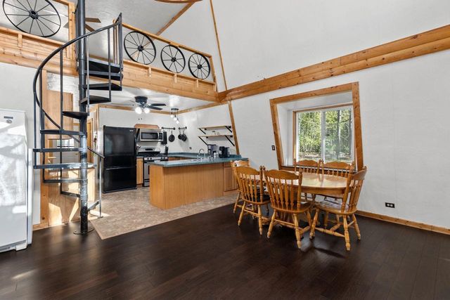 W14103 4 SEASONS DRIVE, Coloma, WI 54930