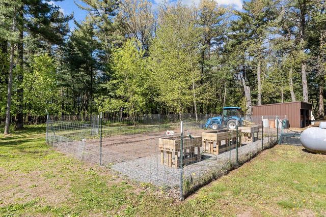 W14103 4 SEASONS DRIVE, Coloma, WI 54930
