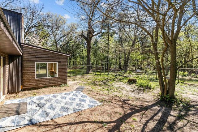 W14103 4 SEASONS DRIVE, Coloma, WI 54930
