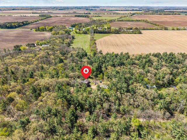 W14103 4 SEASONS DRIVE, Coloma, WI 54930