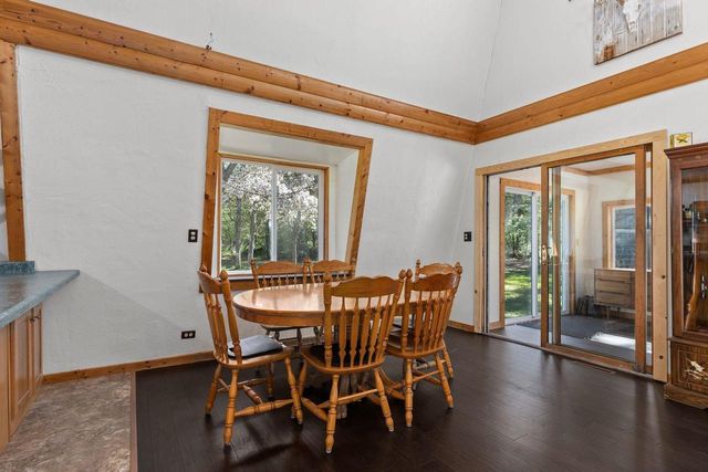 W14103 4 SEASONS DRIVE, Coloma, WI 54930