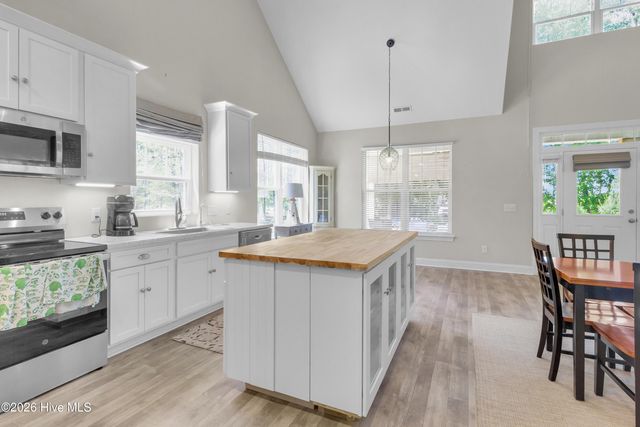 5430 Creek Pointe Road, New Bern, NC 28560