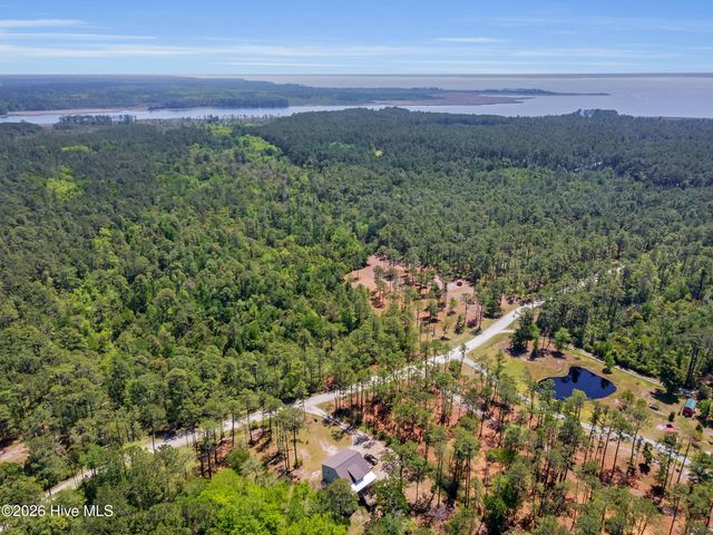 5430 Creek Pointe Road, New Bern, NC 28560