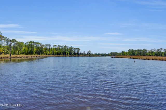 5430 Creek Pointe Road, New Bern, NC 28560