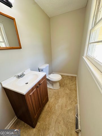 514 S Broad Street, Toccoa, GA 30577