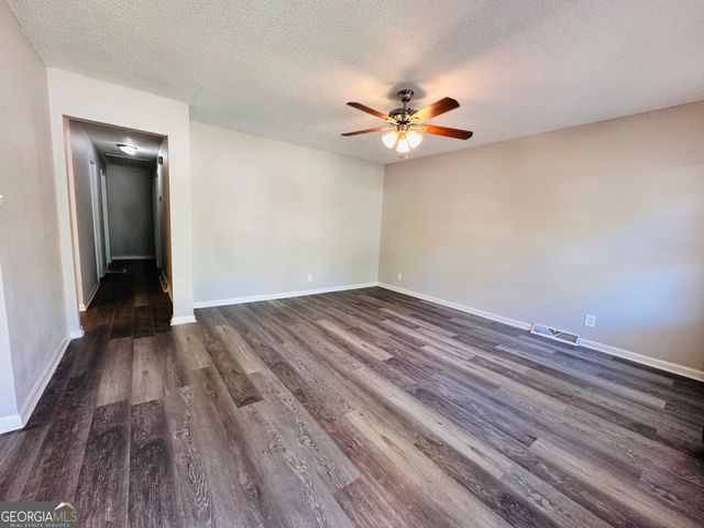 514 S Broad Street, Toccoa, GA 30577