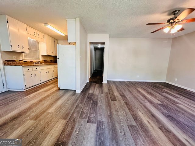514 S Broad Street, Toccoa, GA 30577