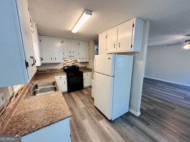 514 S Broad Street, Toccoa, GA 30577