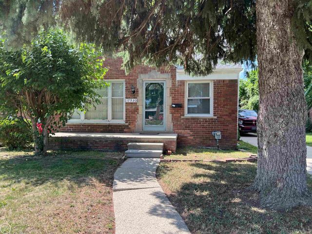 17930 Biehl Street, Roseville, MI 48066