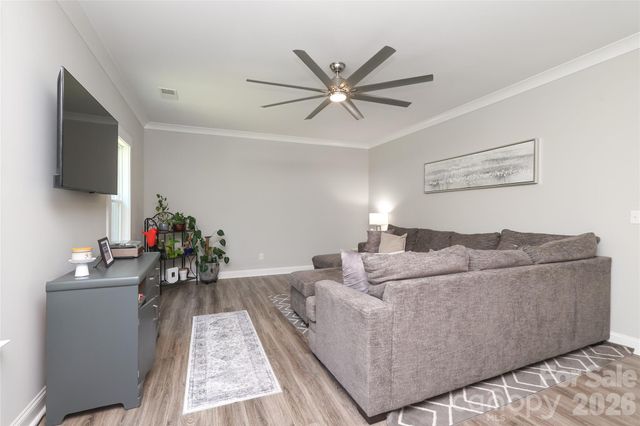 10105 Greenwood Court, Charlotte, NC 28215