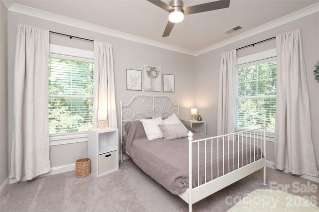 10105 Greenwood Court, Charlotte, NC 28215