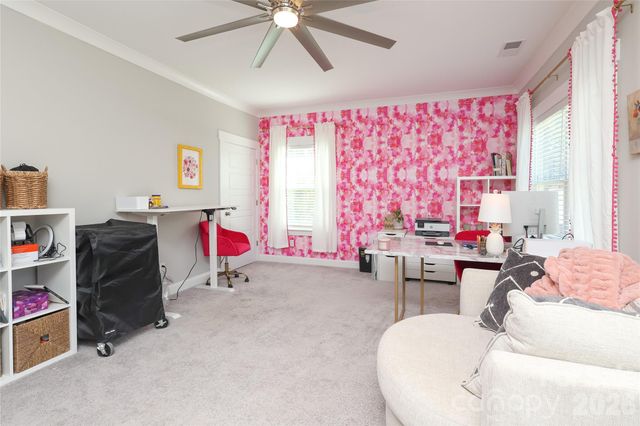 10105 Greenwood Court, Charlotte, NC 28215