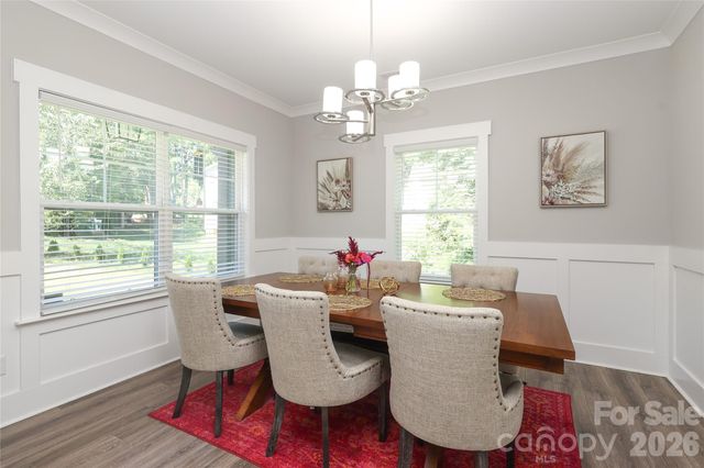 10105 Greenwood Court, Charlotte, NC 28215