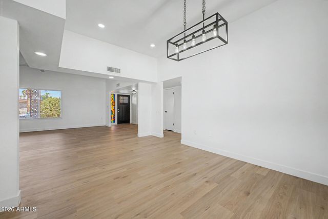 11001 W GRANADA Drive, Sun City, AZ 85373