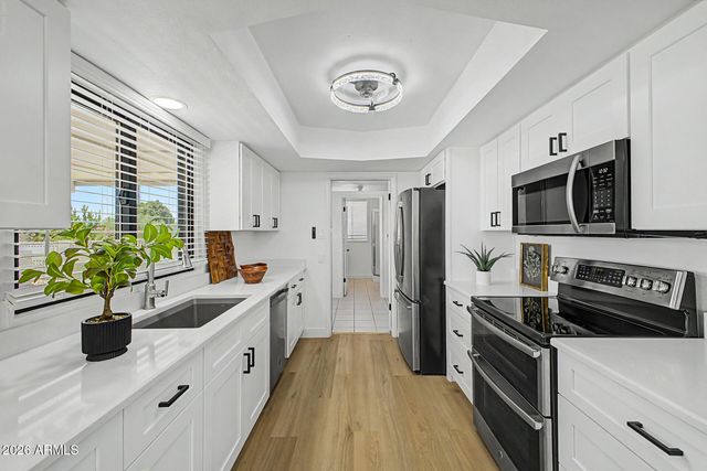 11001 W GRANADA Drive, Sun City, AZ 85373
