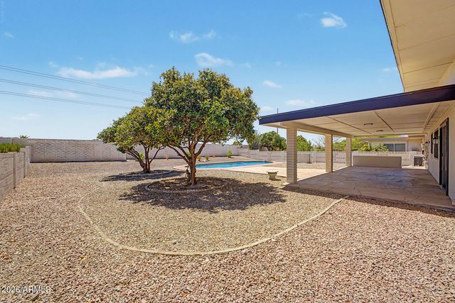 11001 W GRANADA Drive, Sun City, AZ 85373